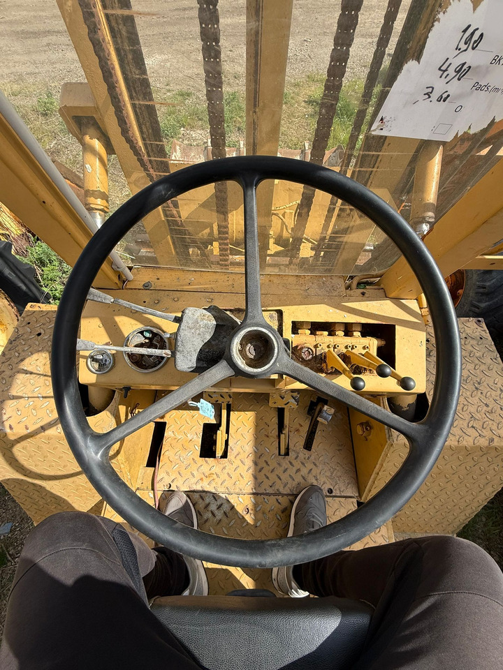 BROBUS BH40 STACKER - Dyzelinis krautuvas: foto 5 BROBUS BH40 STACKER - Dyzelinis krautuvas: foto 5