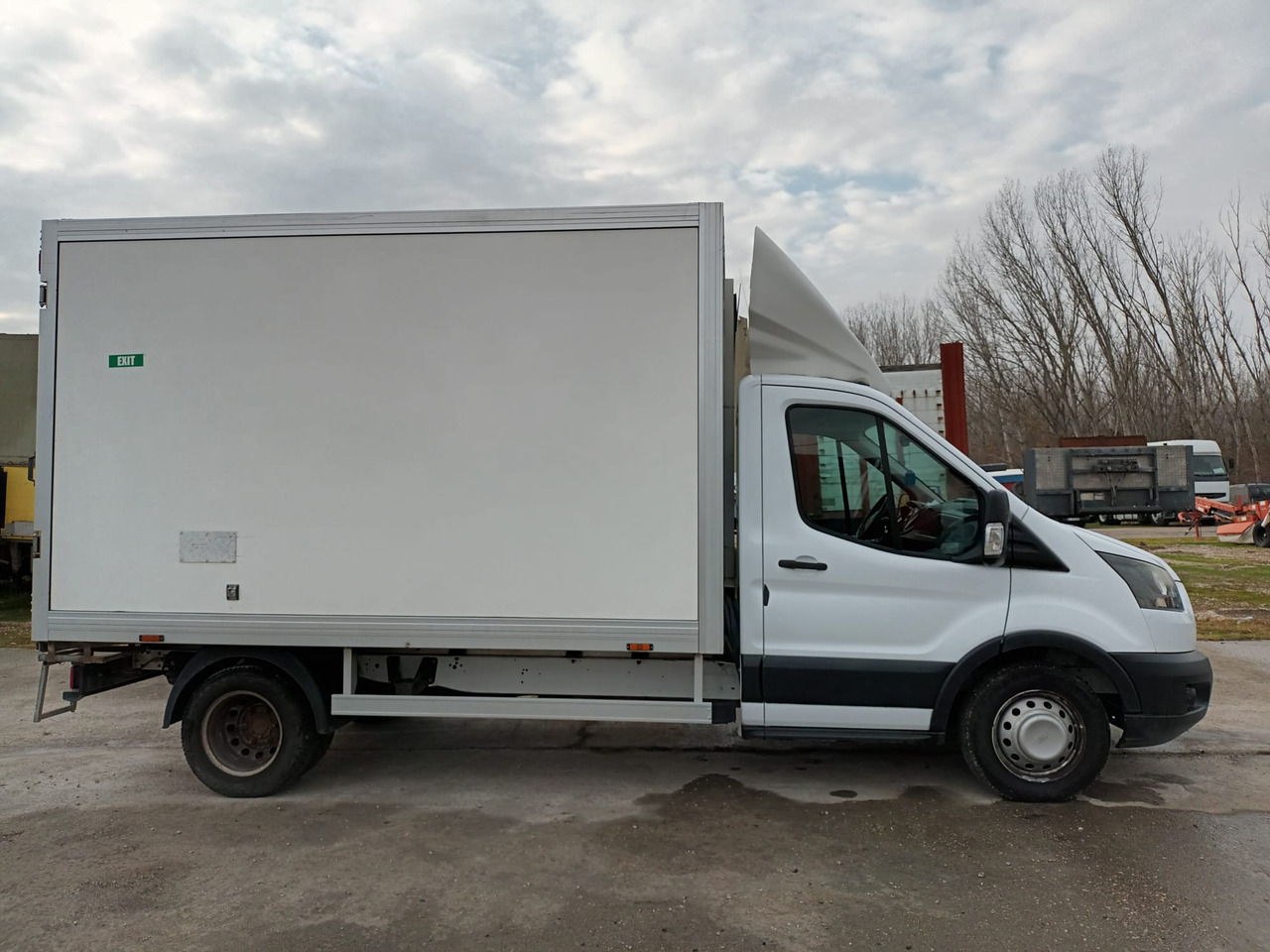 Ford Transit 350 L3 KONVEKTA REFRIGERATOR - Furgonas šaldytuvas: foto 4 Ford Transit 350 L3 KONVEKTA REFRIGERATOR - Furgonas šaldytuvas: foto 4
