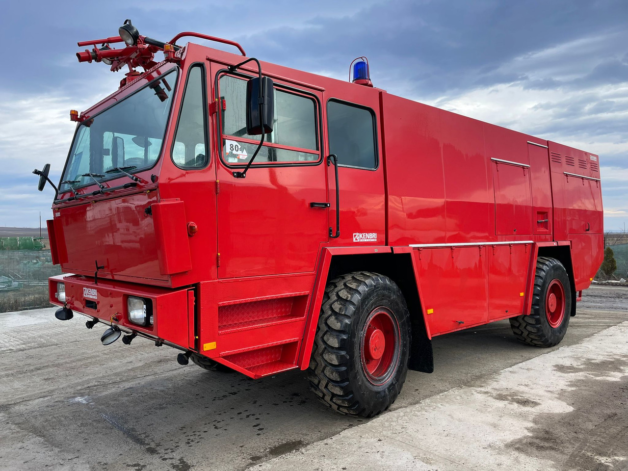 KRONENBURG K45 FIRE TRUCK - Gaisrinė mašina: foto 1 KRONENBURG K45 FIRE TRUCK - Gaisrinė mašina: foto 1
