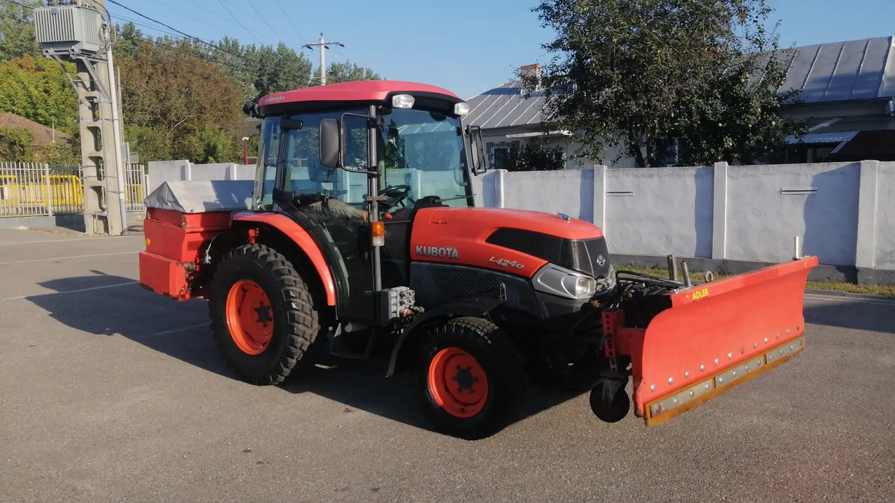 KUBOTA L4240 Narrow spaces tractor/vineyard/fruit tree/communal, TOP ! - Traktorius: foto 1 KUBOTA L4240 Narrow spaces tractor/vineyard/fruit tree/communal, TOP ! - Traktorius: foto 1