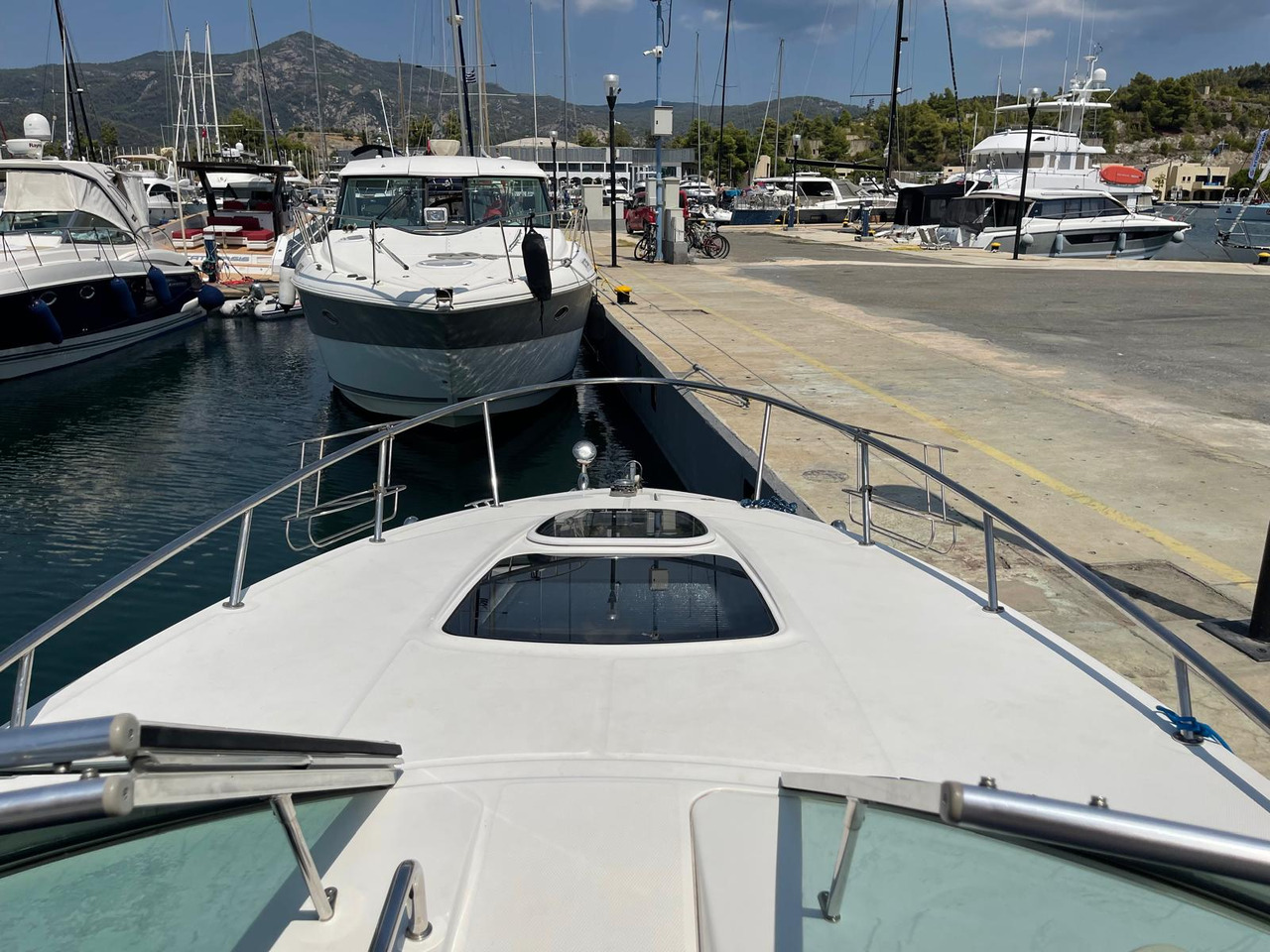 Sea Ray 285 Sundancer, TOP !!! - Kita technika: foto 4 Sea Ray 285 Sundancer, TOP !!! - Kita technika: foto 4