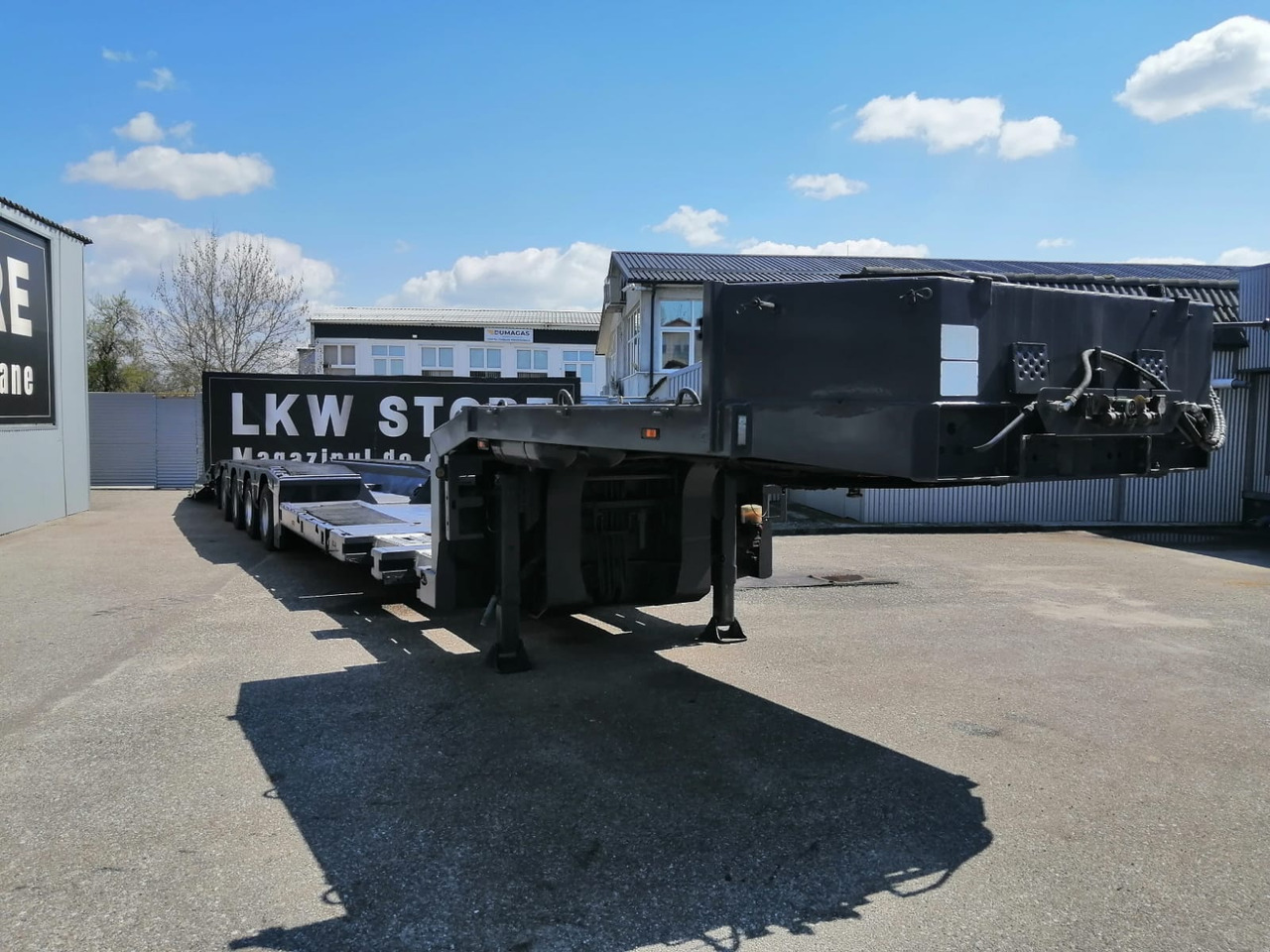 Langendorf Trailer-Tiefbett, 4 Axe, 59 to, extension, TOP !!! - Žemo profilio platforma puspriekabė: foto 3 Langendorf Trailer-Tiefbett, 4 Axe, 59 to, extension, TOP !!! - Žemo profilio platforma puspriekabė: foto 3