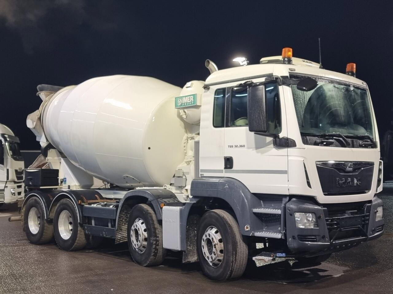 MAN TGS 32.360 8×4 Beton Mixer 9m3 - Betonvežis: foto 2 MAN TGS 32.360 8×4 Beton Mixer 9m3 - Betonvežis: foto 2
