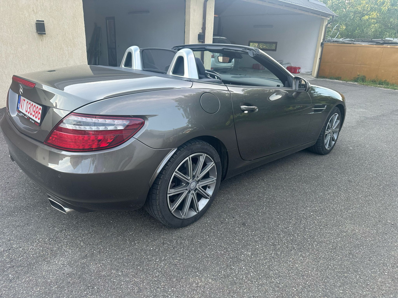 MERCEDES BENZ SLK - Lengvasis automobilis: foto 4 MERCEDES BENZ SLK - Lengvasis automobilis: foto 4