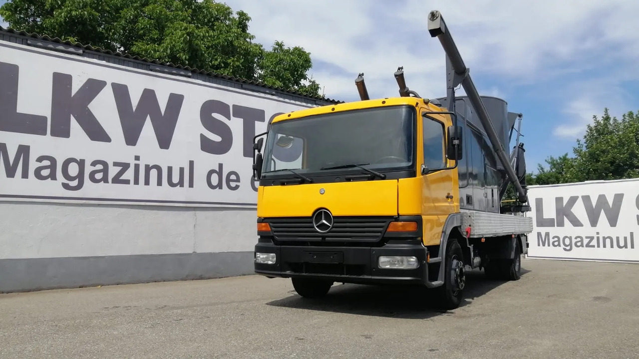 Mercedes-Benz Atego & Gmelin Animal Feed Mill and Mixer/FNC - Gyvulininkystės įranga: foto 1 Mercedes-Benz Atego & Gmelin Animal Feed Mill and Mixer/FNC - Gyvulininkystės įranga: foto 1