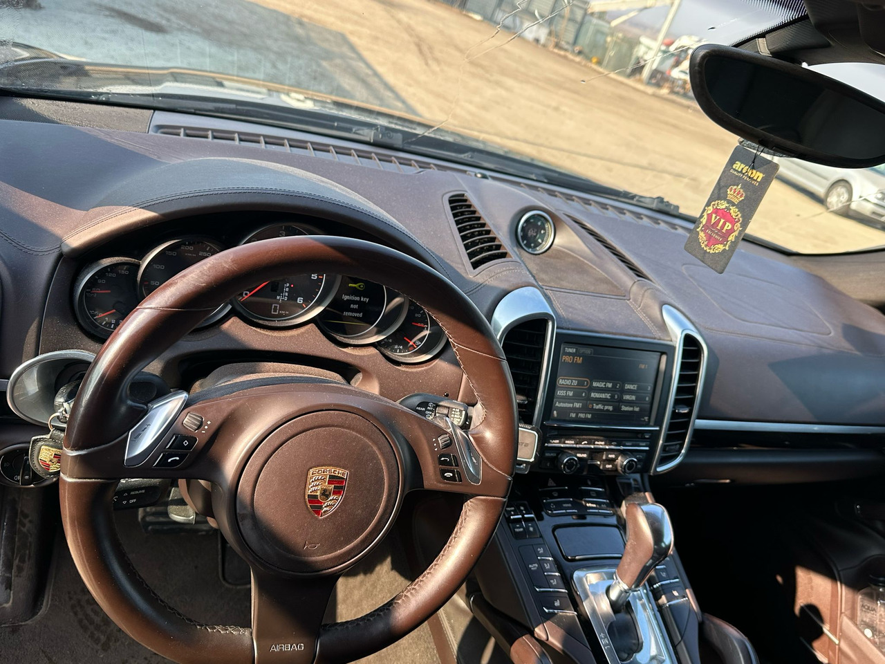 PORSCHE CAYENNE - Visureigis: foto 3 PORSCHE CAYENNE - Visureigis: foto 3