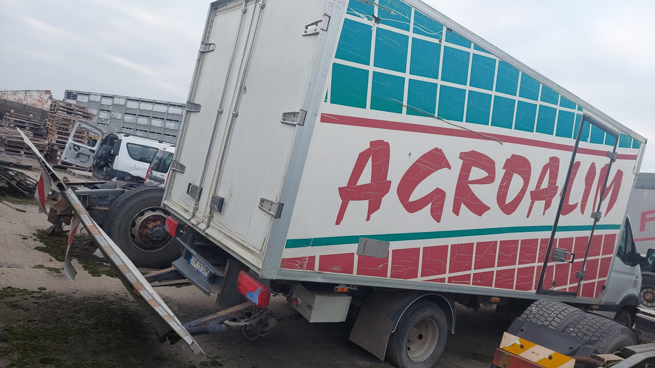 Renault Mascott - Furgonas šaldytuvas: foto 2 Renault Mascott - Furgonas šaldytuvas: foto 2