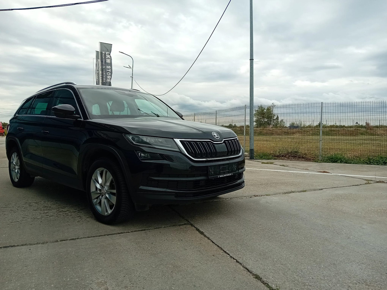 SKODA KODIAQ 2.0 TDI 4×4 DSG, TOP !!! - Visureigis: foto 3 SKODA KODIAQ 2.0 TDI 4×4 DSG, TOP !!! - Visureigis: foto 3
