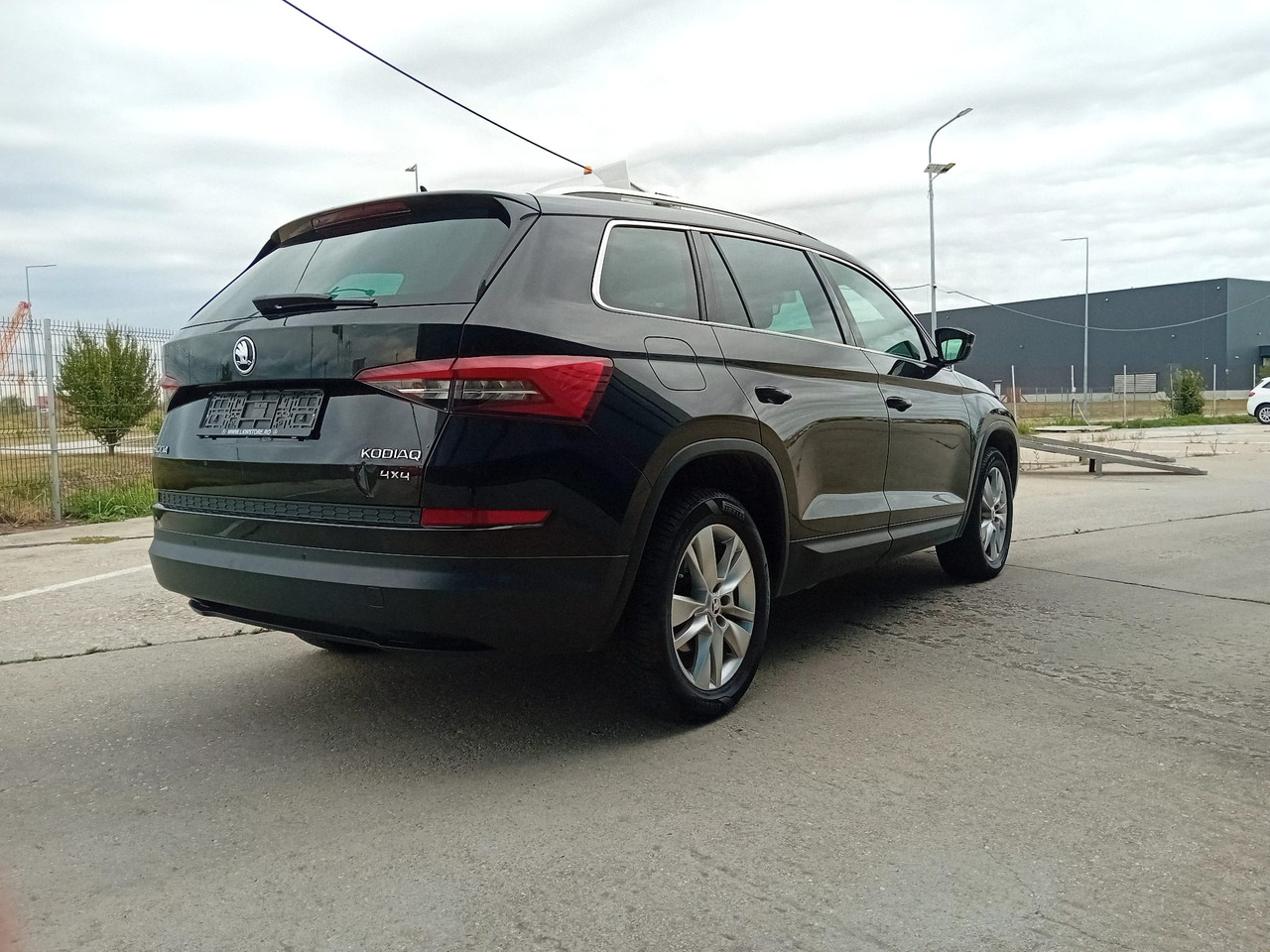 SKODA KODIAQ 2.0 TDI 4×4 DSG, TOP !!! - Visureigis: foto 5 SKODA KODIAQ 2.0 TDI 4×4 DSG, TOP !!! - Visureigis: foto 5