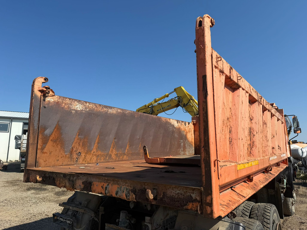 TIPPING BUCKET MEILLER KIPPER - Savivartis kėbulas: foto 4 TIPPING BUCKET MEILLER KIPPER - Savivartis kėbulas: foto 4