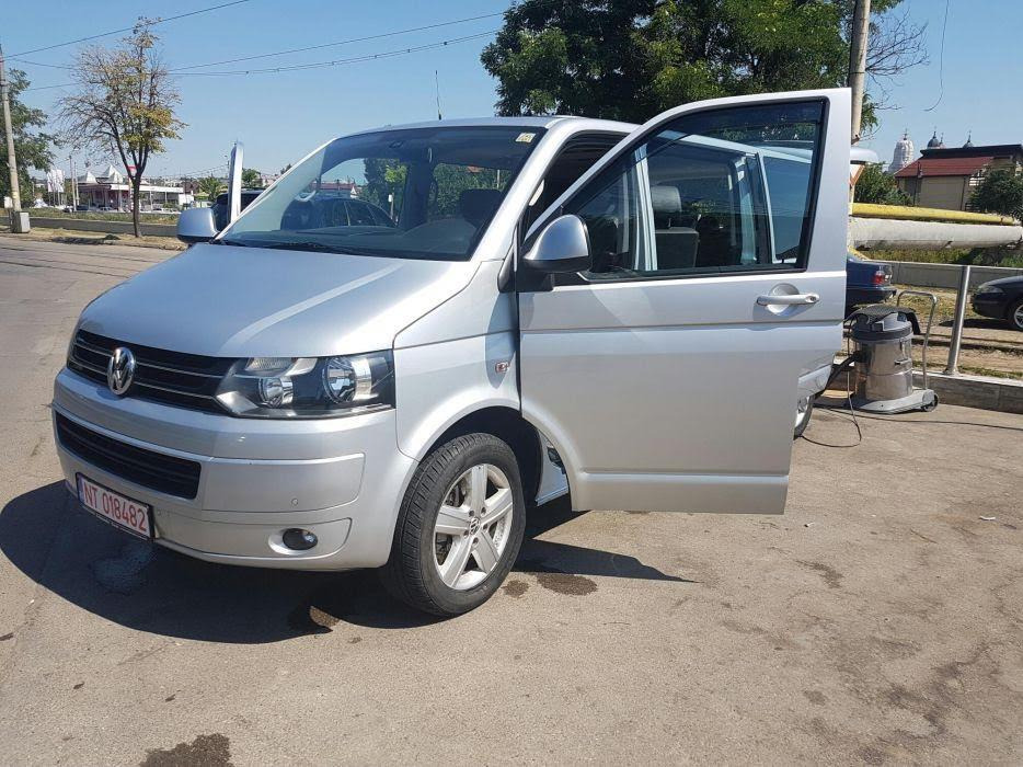 VOLKSWAGEN MULTIVAN - Mikroautobusas, Keleivinis furgonas: foto 5 VOLKSWAGEN MULTIVAN - Mikroautobusas, Keleivinis furgonas: foto 5