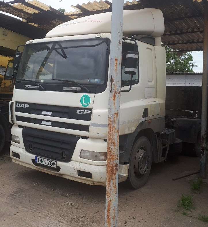 DAF CF 85.43 Tractor Head - Vilkikas: foto 1 DAF CF 85.43 Tractor Head - Vilkikas: foto 1