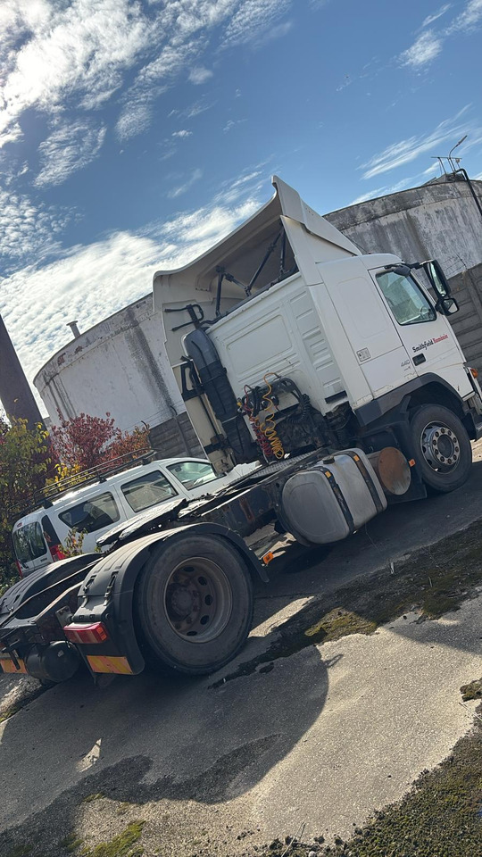 VOLVO FM42 Tractor Head - Vilkikas: foto 4 VOLVO FM42 Tractor Head - Vilkikas: foto 4