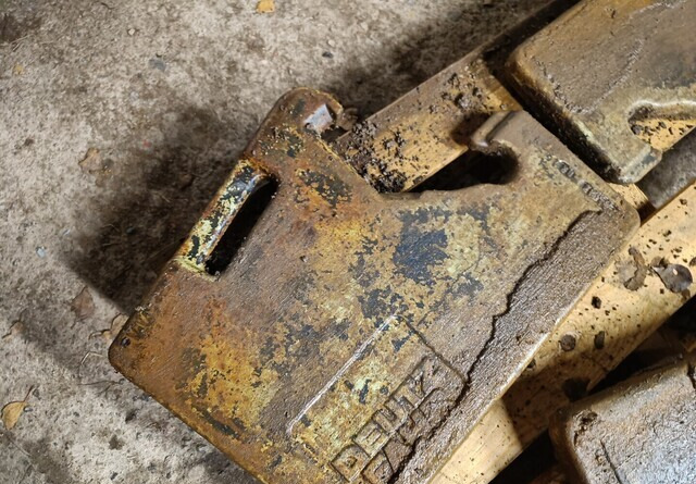 Deutz Fahr etupainot - Atsvara - Traktorius: foto 2 Deutz Fahr etupainot - Atsvara - Traktorius: foto 2