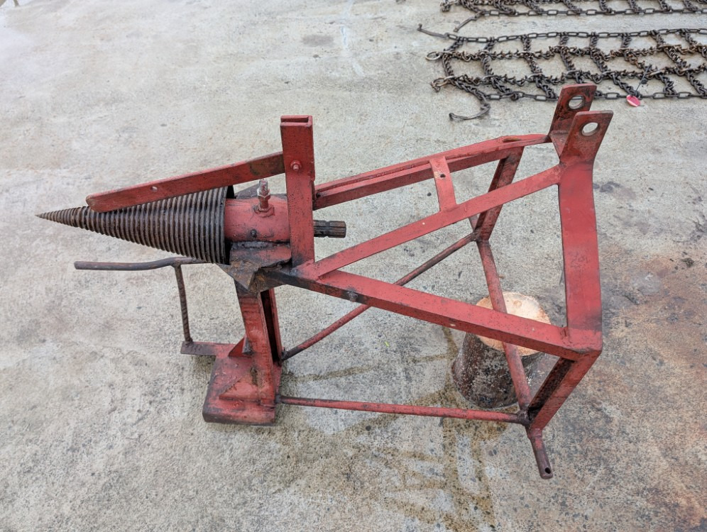 Halkaisukaira 175mm traktoriin - Malkų skaldyklė: foto 1 Halkaisukaira 175mm traktoriin - Malkų skaldyklė: foto 1