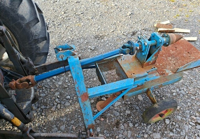 Halkaisukaira traktoriin - KATSO VIDEO - Malkų skaldyklė: foto 4 Halkaisukaira traktoriin - KATSO VIDEO - Malkų skaldyklė: foto 4