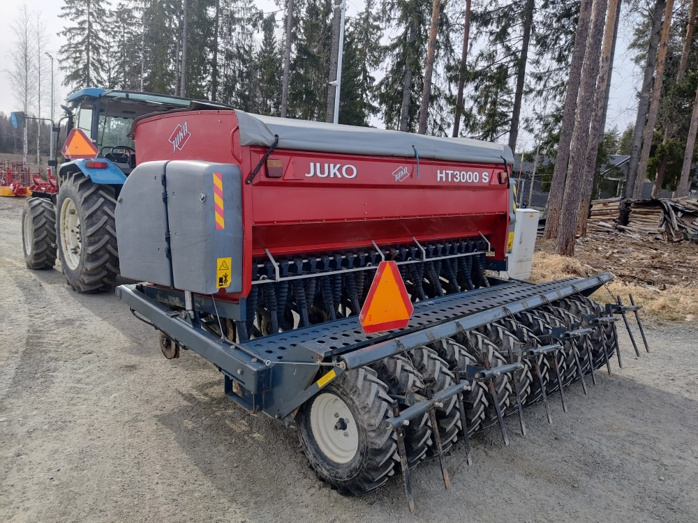 Juko HT3000S täyskiekkokone - Kombinuota sėjamoji: foto 4 Juko HT3000S täyskiekkokone - Kombinuota sėjamoji: foto 4