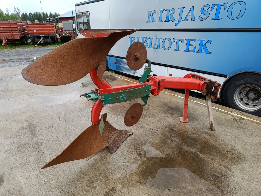 KVERNELAND E8 paluuauran lisäsiipi / 16 tuumaa täydellinen - Plūgas: foto 1 KVERNELAND E8 paluuauran lisäsiipi / 16 tuumaa täydellinen - Plūgas: foto 1