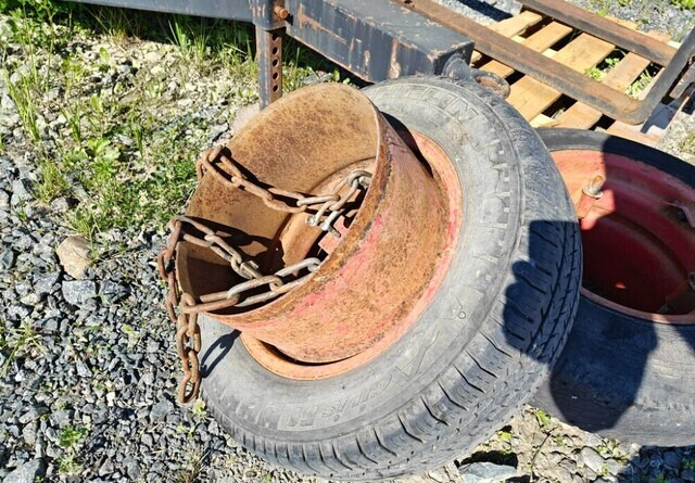 Paripyörät puimuriin 16 tuumaa - Ratas - Žemės ūkio technika: foto 2 Paripyörät puimuriin 16 tuumaa - Ratas - Žemės ūkio technika: foto 2