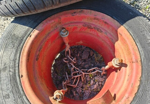 Paripyörät puimuriin 16 tuumaa - Ratas - Žemės ūkio technika: foto 5 Paripyörät puimuriin 16 tuumaa - Ratas - Žemės ūkio technika: foto 5