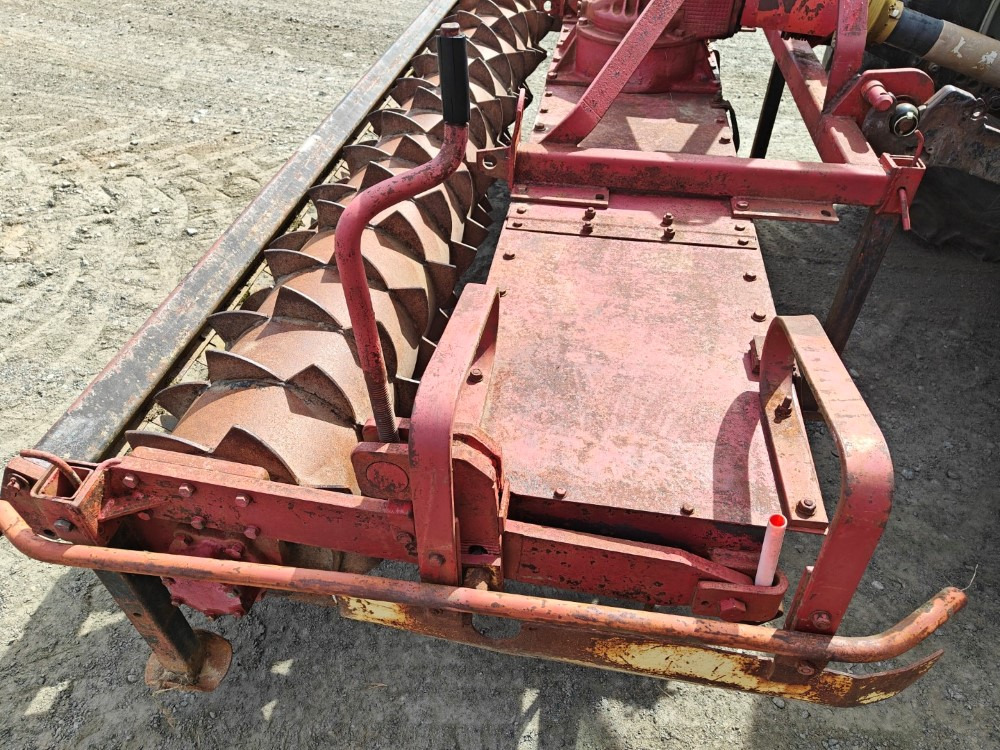 Tempo 300cm vaakatasojyrsin haineväpakkerilla, katso video! - Rotorinis kultivatorius: foto 4 Tempo 300cm vaakatasojyrsin haineväpakkerilla, katso video! - Rotorinis kultivatorius: foto 4