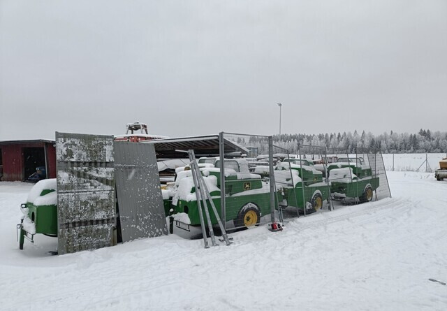 Troax verkkoaitaelementtejä ja tolppia ERÄ - Statybinė įranga: foto 1 Troax verkkoaitaelementtejä ja tolppia ERÄ - Statybinė įranga: foto 1
