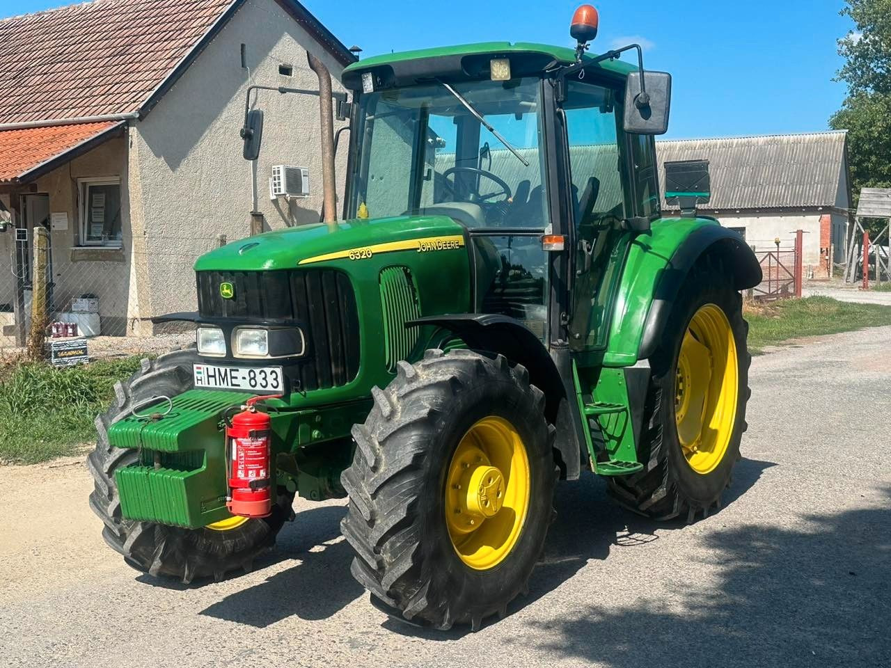 JOHN DEERE 6320 - Traktorius: foto 2 JOHN DEERE 6320 - Traktorius: foto 2