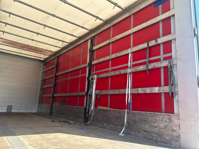 AGADOS CHT303 - Tentinė priekaba: foto 3 AGADOS CHT303 - Tentinė priekaba: foto 3