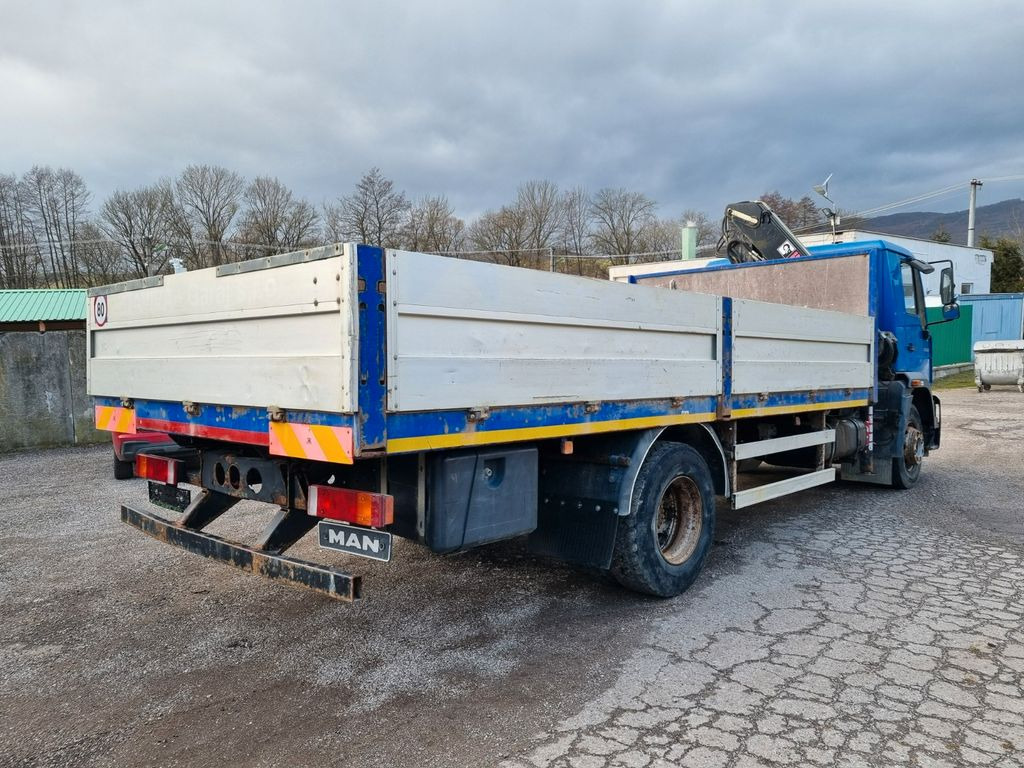 MAN M2000 15.225 + HR HIAB 071 - Sunkvežimis su kranu, Platforminis/ Bortinis sunkvežimis: foto 5 MAN M2000 15.225 + HR HIAB 071 - Sunkvežimis su kranu, Platforminis/ Bortinis sunkvežimis: foto 5
