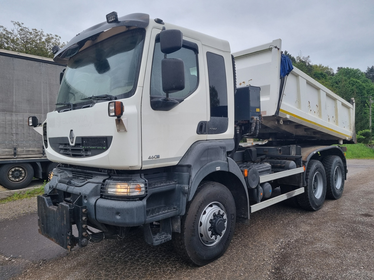 RENAULT KERAX 32.460 6x6 S1 sklápač EURO5 - Savivartis sunkvežimis: foto 1 RENAULT KERAX 32.460 6x6 S1 sklápač EURO5 - Savivartis sunkvežimis: foto 1