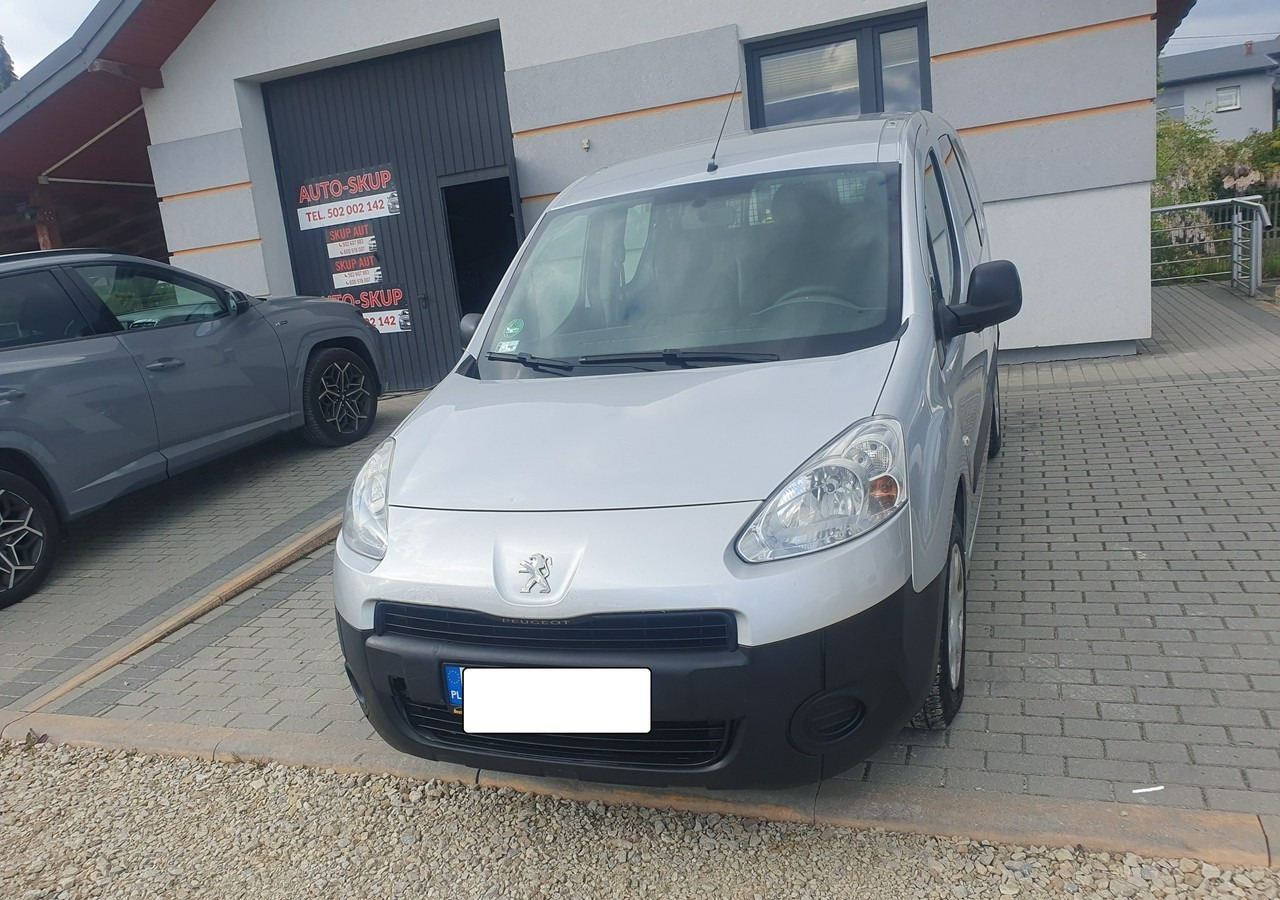 Citroen Berlingo II 5 lub 2 osobowy *long * zabudowa gruau* - Lengvasis automobilis: foto 3 Citroen Berlingo II 5 lub 2 osobowy *long * zabudowa gruau* - Lengvasis automobilis: foto 3