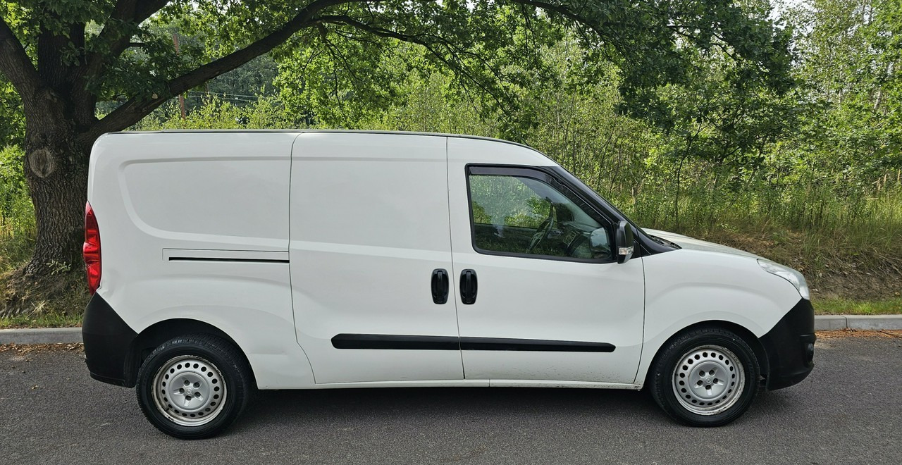 Opel Combo krajowy * jeden właściciel *wersja long* - Krovininis mikroautobusas: foto 3 Opel Combo krajowy * jeden właściciel *wersja long* - Krovininis mikroautobusas: foto 3
