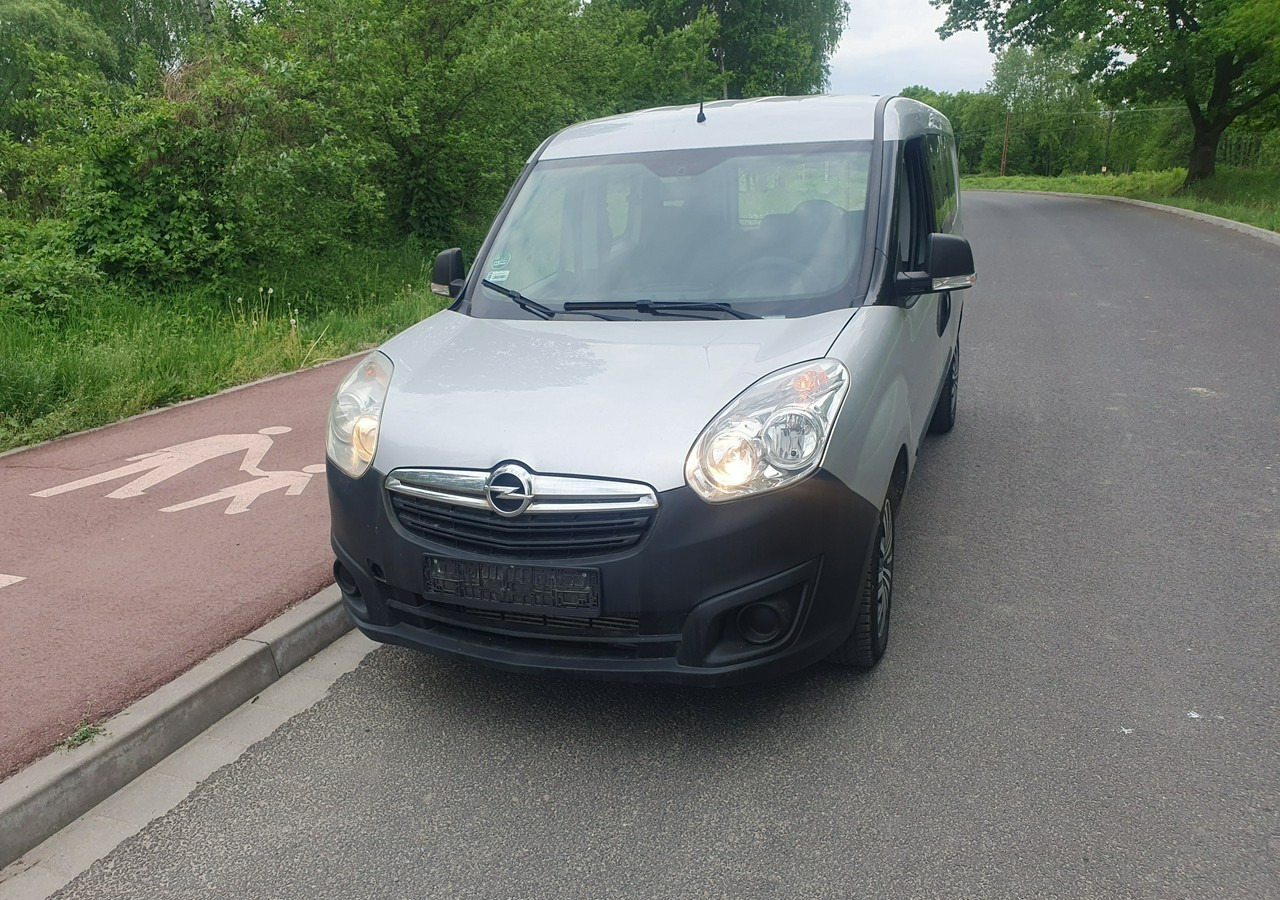 Opel Combo long*combo *doblo* krajówka *fv vat 23%* - Lengvasis automobilis: foto 2 Opel Combo long*combo *doblo* krajówka *fv vat 23%* - Lengvasis automobilis: foto 2