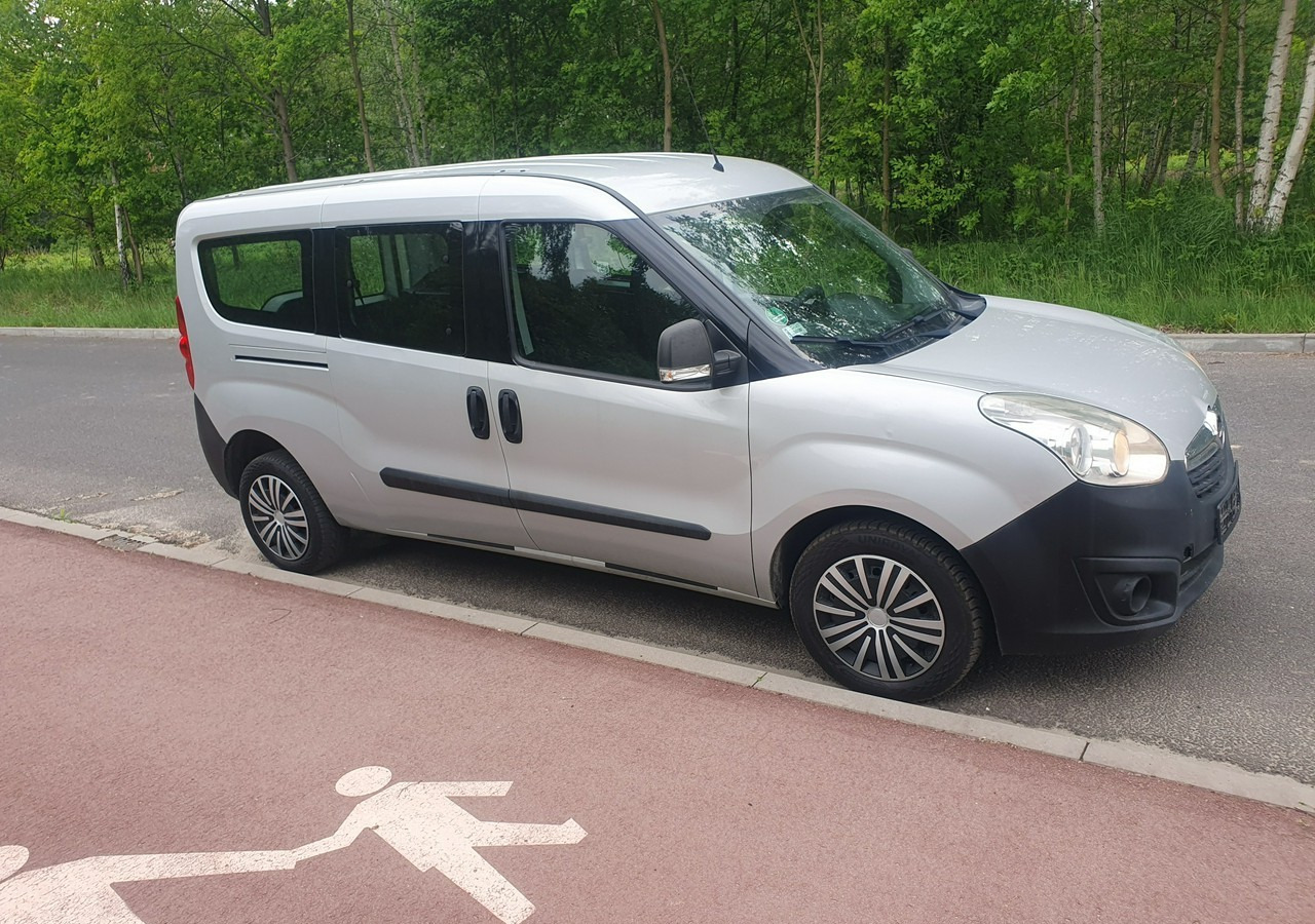 Opel Combo long*combo *doblo* krajówka *fv vat 23%* - Lengvasis automobilis: foto 4 Opel Combo long*combo *doblo* krajówka *fv vat 23%* - Lengvasis automobilis: foto 4