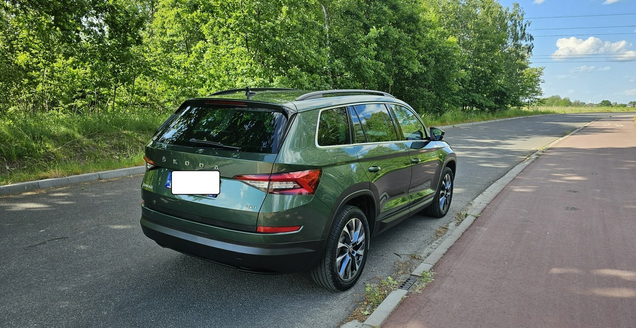 Skoda Kodiaq Skoda Kodiaq Skoda Kodiaq 2.0 4x4 Wersja Drive na 125 lecie - Visureigis: foto 4 Skoda Kodiaq Skoda Kodiaq Skoda Kodiaq 2.0 4x4 Wersja Drive na 125 lecie - Visureigis: foto 4