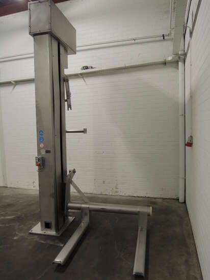 Carnitech Lifter L120 - Maisto pramonės įranga: foto 3 Carnitech Lifter L120 - Maisto pramonės įranga: foto 3