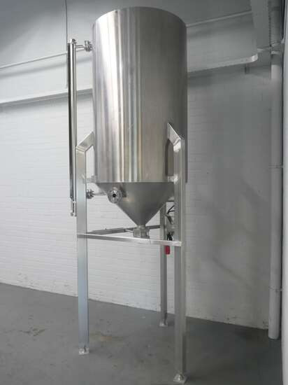 Koppens oiltank VTC1100 - Maisto pramonės įranga: foto 2 Koppens oiltank VTC1100 - Maisto pramonės įranga: foto 2