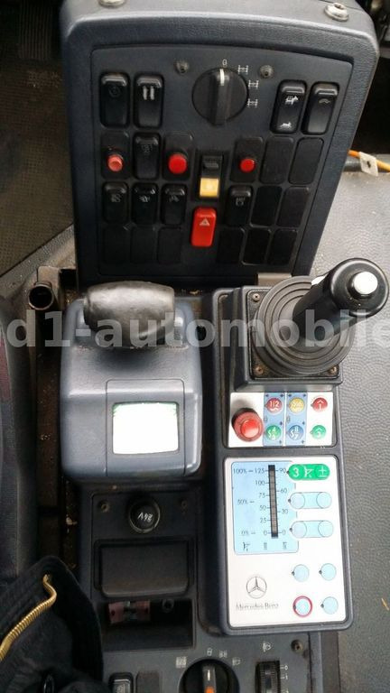 Komunalinė/ Specializuota technika Unimog U 300 Kipper Zugmaschine Kommunalhydraulik U 500 400 U 300 Kipper Zugmaschine Kommunalhydraulik U 500 400: foto 12 Komunalinė/ Specializuota technika Unimog U 300 Kipper Zugmaschine Kommunalhydraulik U 500 400 U 300 Kipper Zugmaschine Kommunalhydraulik U 500 400: foto 12