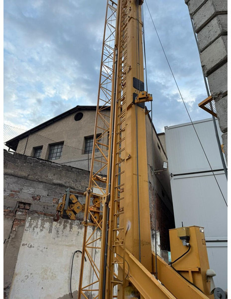 Liebherr 32K perfect, ready to load - Bokštinis kranas: foto 1 Liebherr 32K perfect, ready to load - Bokštinis kranas: foto 1