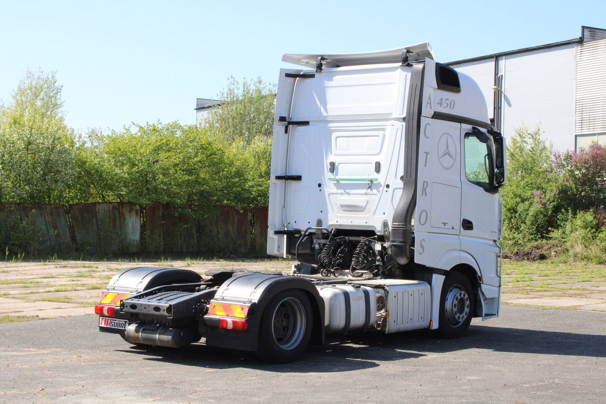 Mercedes-Benz Actros 1845 - Vilkikas: foto 4 Mercedes-Benz Actros 1845 - Vilkikas: foto 4