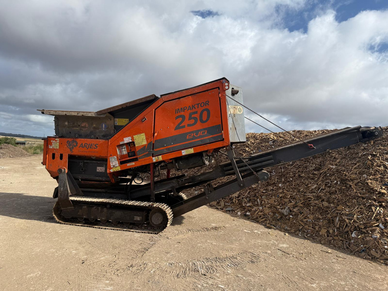 Arjes Impaktor 250 EVO - Pramoninis smulkintuvas: foto 1 Arjes Impaktor 250 EVO - Pramoninis smulkintuvas: foto 1