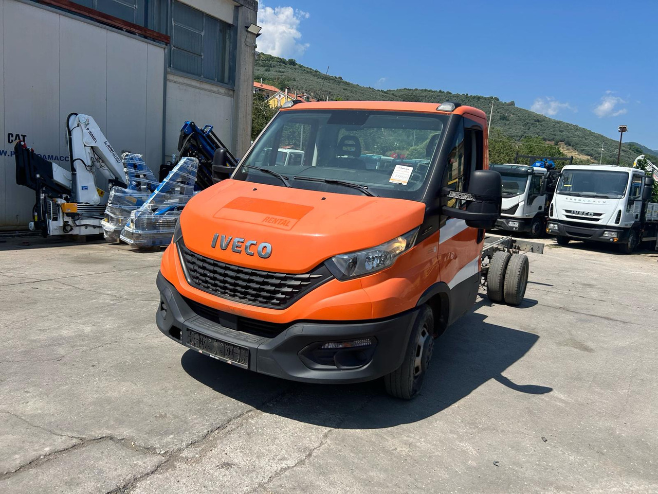 IVECO DAILY 35-140 - Bortinis automobilis: foto 1 IVECO DAILY 35-140 - Bortinis automobilis: foto 1