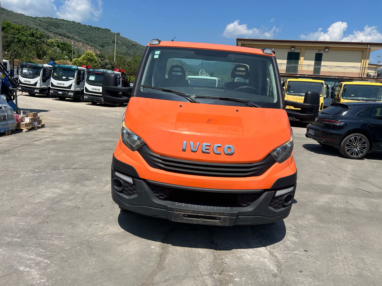 IVECO DAILY 35-140 - Bortinis automobilis: foto 5 IVECO DAILY 35-140 - Bortinis automobilis: foto 5