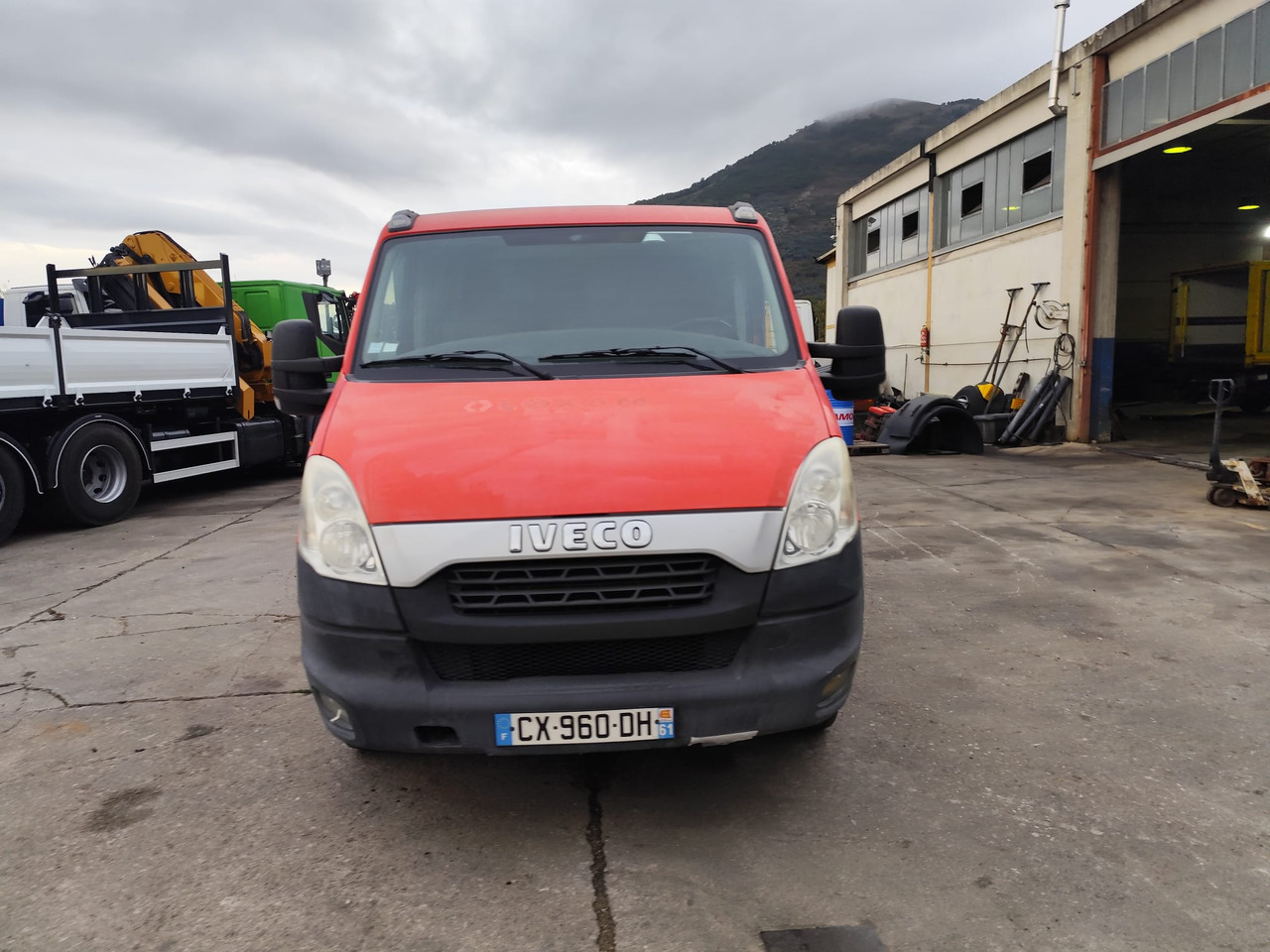 Mažas savivartis IVECO DAILY 35C13: foto 22