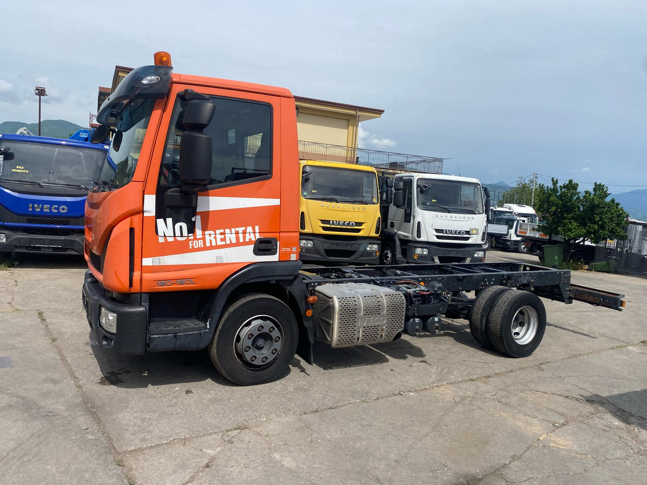 IVECO EUROCARGO 120-90L - Važiuoklės sunkvežimis: foto 4 IVECO EUROCARGO 120-90L - Važiuoklės sunkvežimis: foto 4
