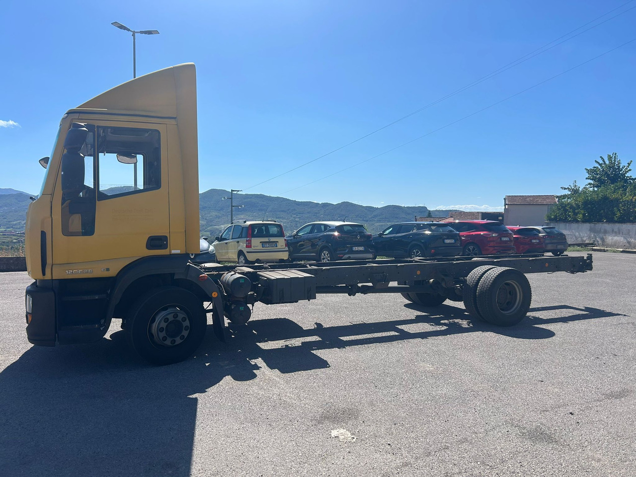IVECO EUROCARGO 120E28P - Furgonas sunkvežimis: foto 2 IVECO EUROCARGO 120E28P - Furgonas sunkvežimis: foto 2