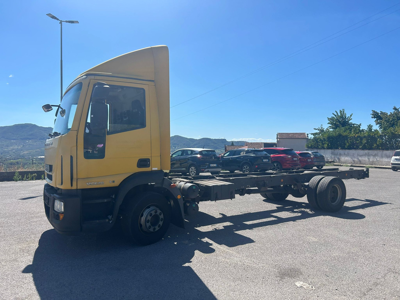 IVECO EUROCARGO 120E28P - Furgonas sunkvežimis: foto 5 IVECO EUROCARGO 120E28P - Furgonas sunkvežimis: foto 5