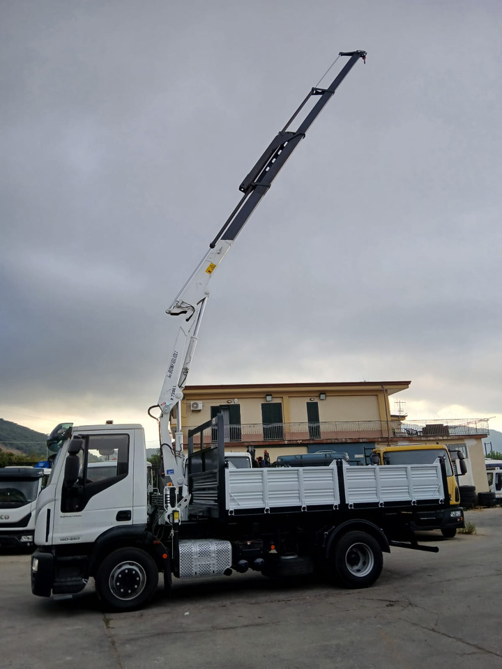Sunkvežimis su kranu IVECO EUROCARGO 140-250: foto 32