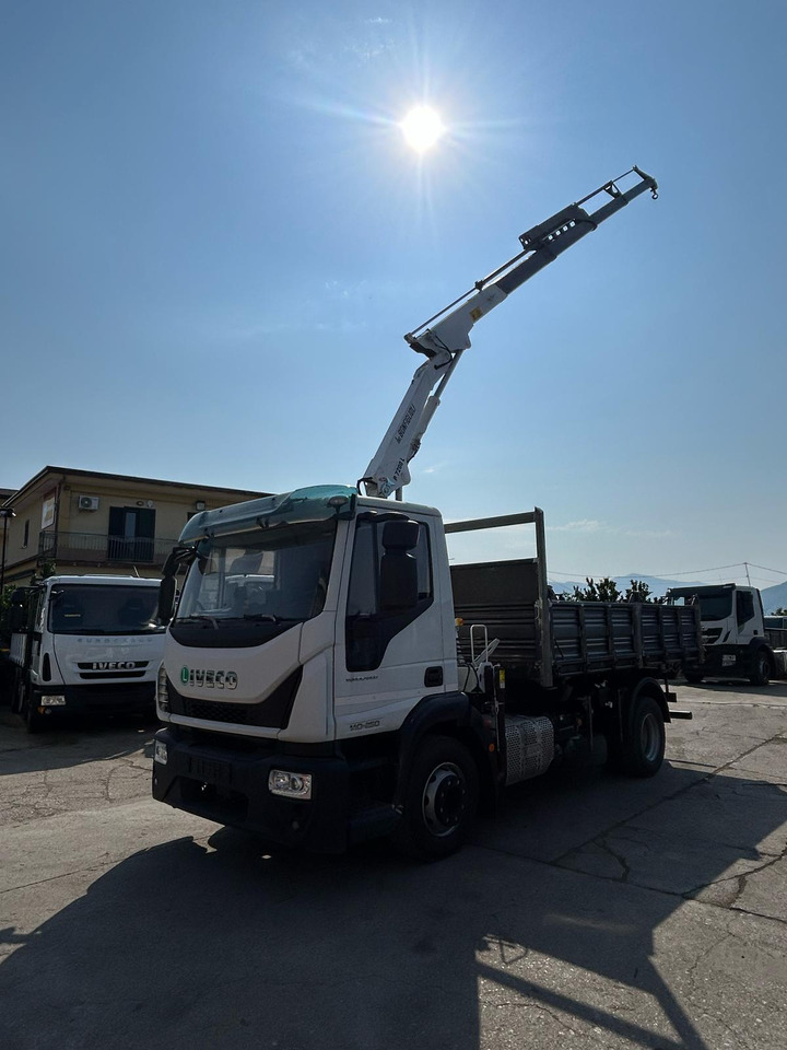 IVECO EUROCARGO 140-250 - Sunkvežimis su kranu: foto 2 IVECO EUROCARGO 140-250 - Sunkvežimis su kranu: foto 2