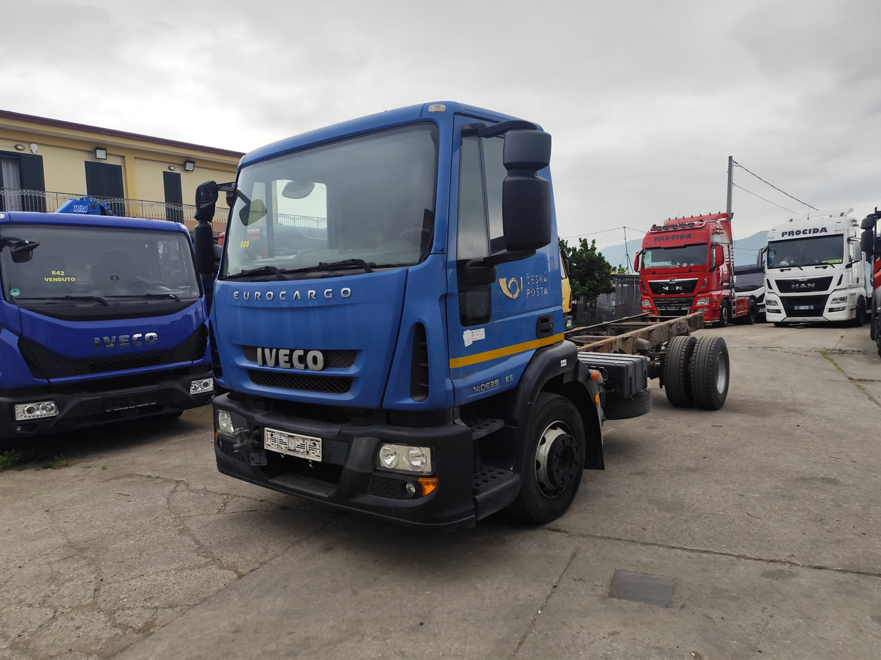 IVECO EUROCARGO 140E25 - Važiuoklės sunkvežimis: foto 1 IVECO EUROCARGO 140E25 - Važiuoklės sunkvežimis: foto 1